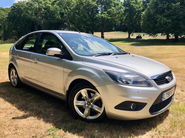 FORD FOCUS 1.6 Zetec 5dr