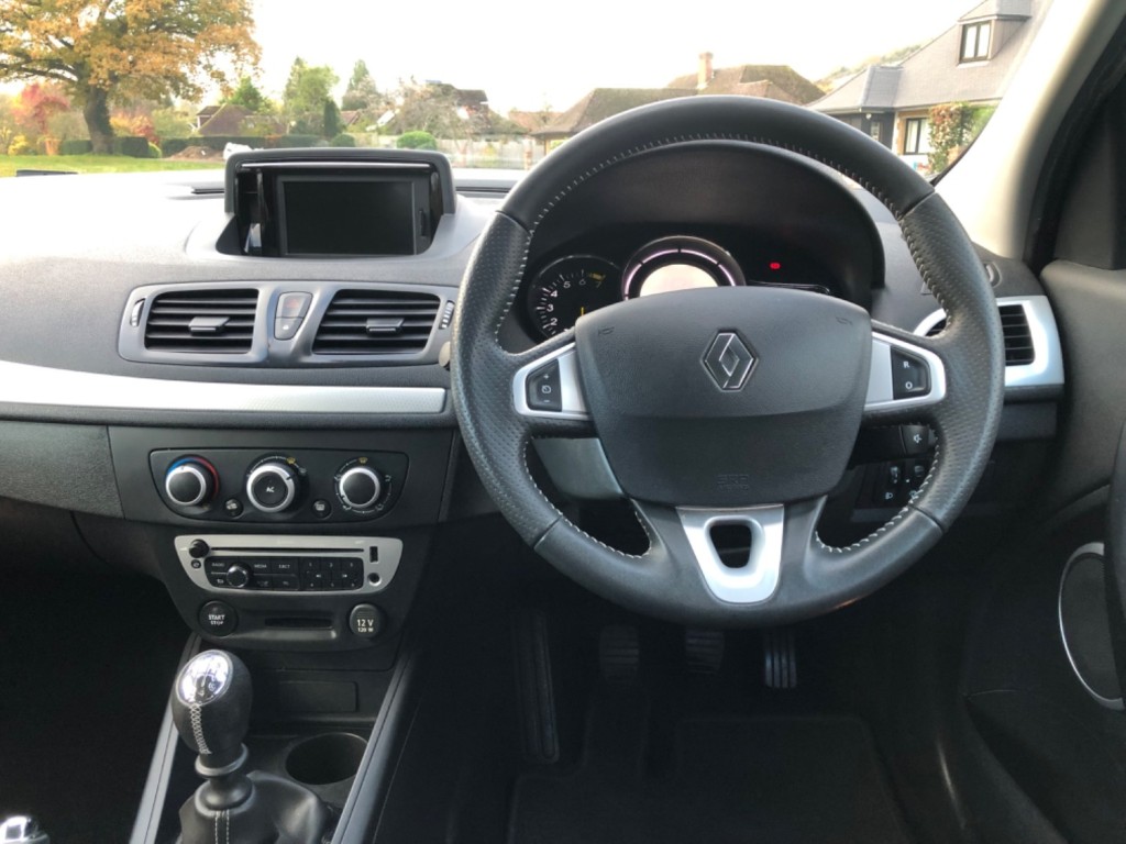 RENAULT MEGANE