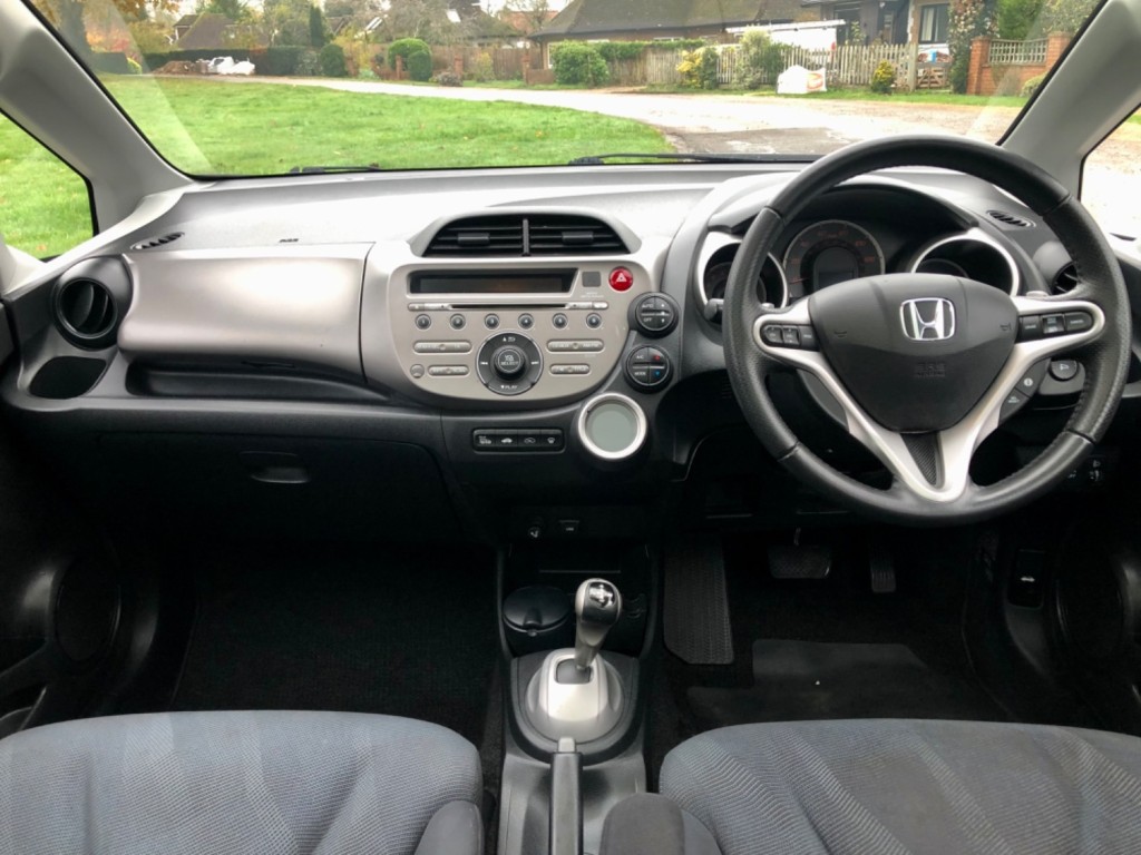 HONDA JAZZ