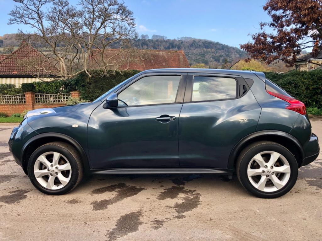 NISSAN JUKE
