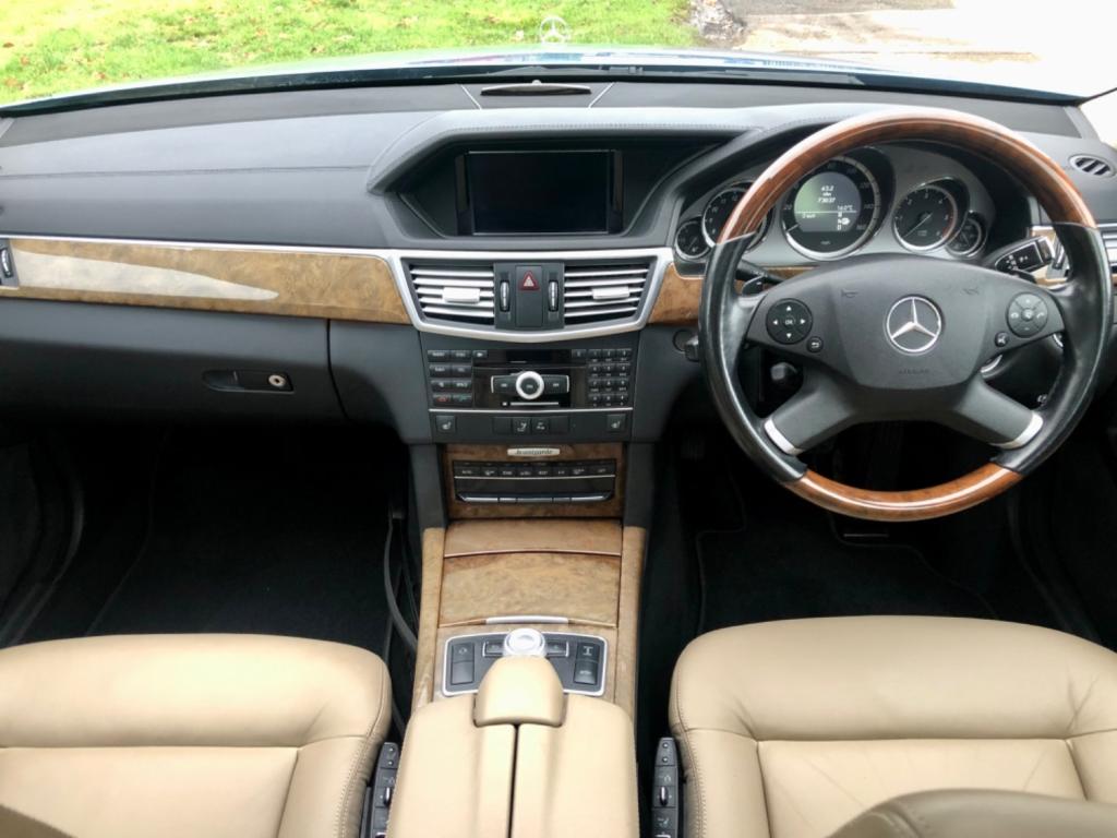 MERCEDES-BENZ E CLASS
