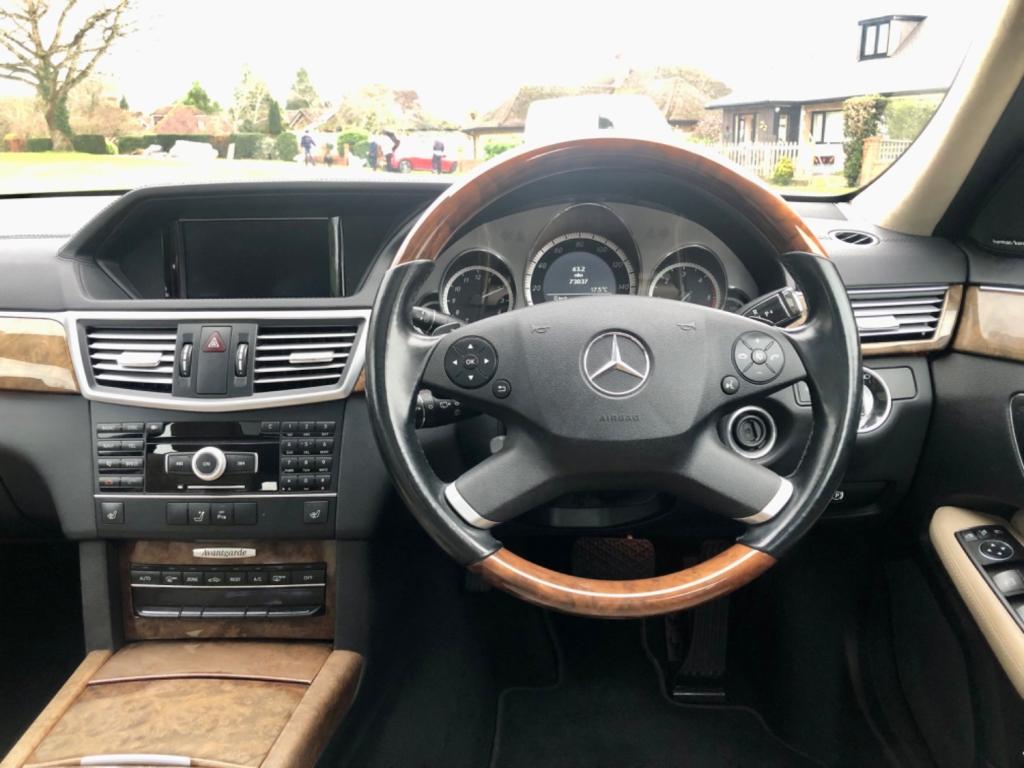 MERCEDES-BENZ E CLASS