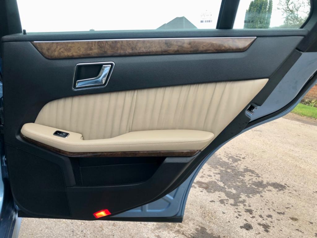 MERCEDES-BENZ E CLASS