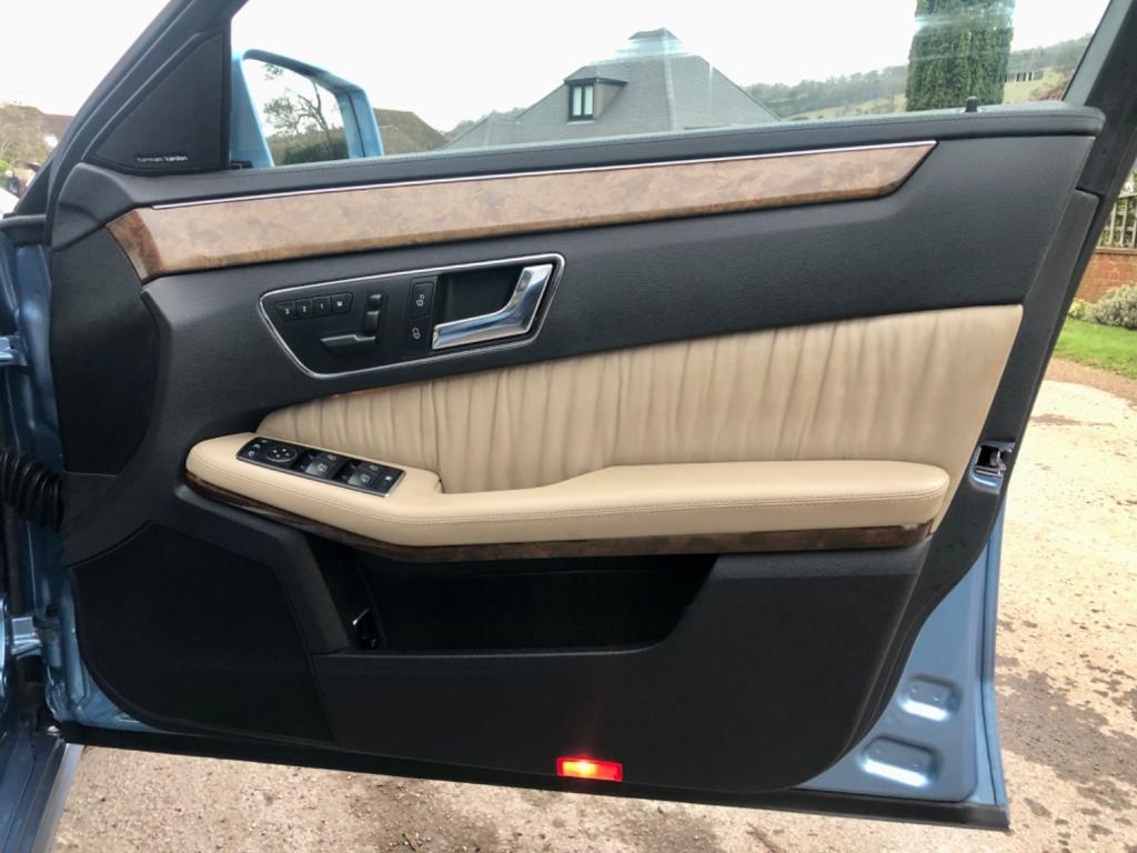 MERCEDES-BENZ E CLASS