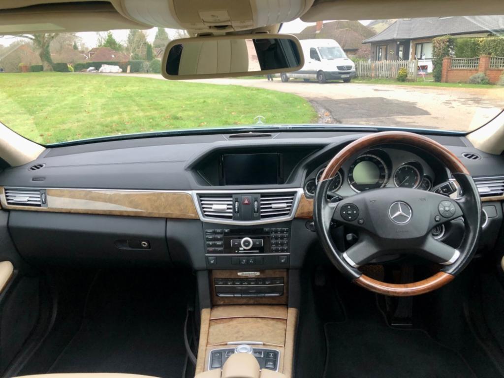 MERCEDES-BENZ E CLASS