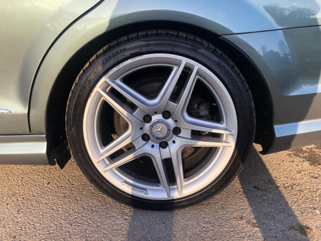 MERCEDES-BENZ C CLASS