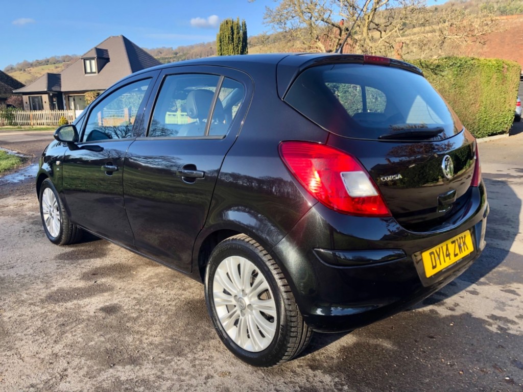 VAUXHALL CORSA