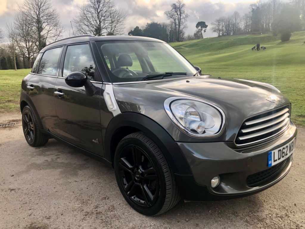 MINI COUNTRYMAN
