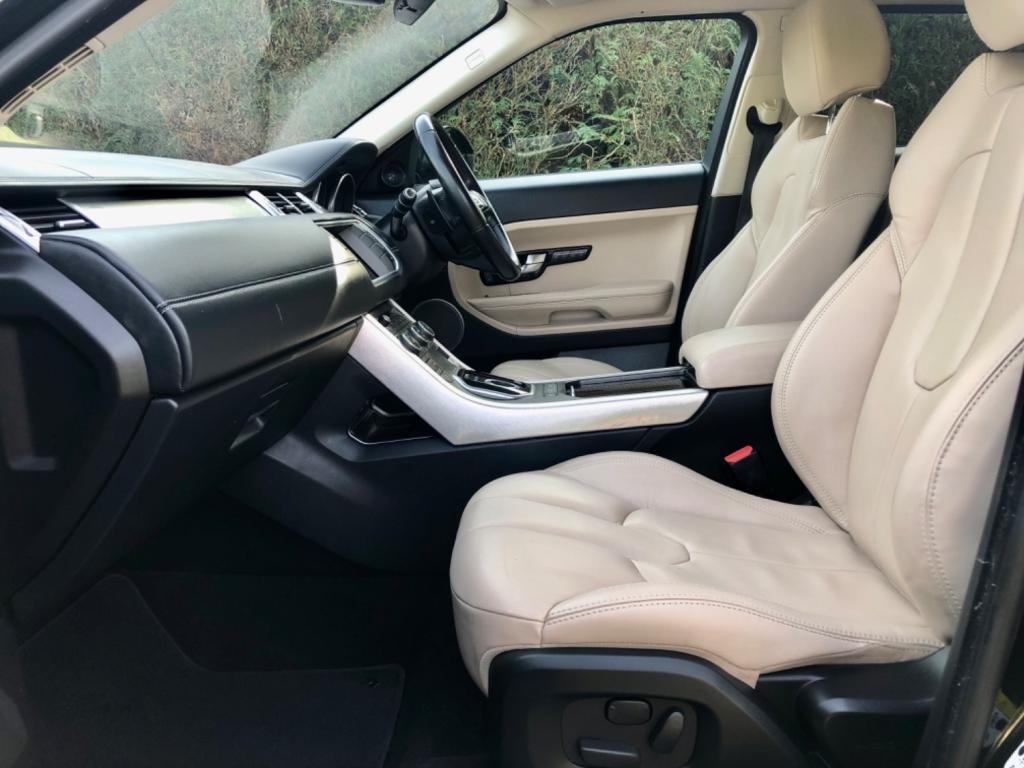 LAND ROVER RANGE ROVER EVOQUE