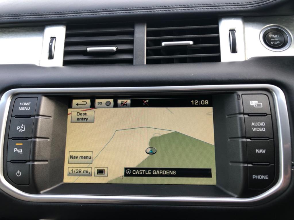 LAND ROVER RANGE ROVER EVOQUE