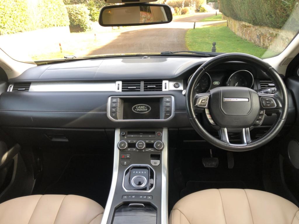 LAND ROVER RANGE ROVER EVOQUE