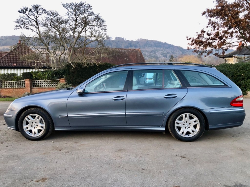 MERCEDES-BENZ E CLASS