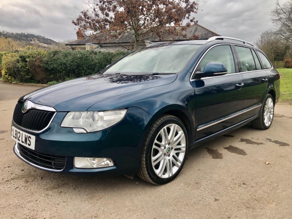 SKODA SUPERB