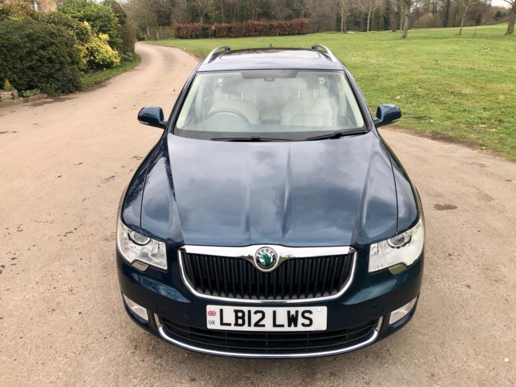 SKODA SUPERB