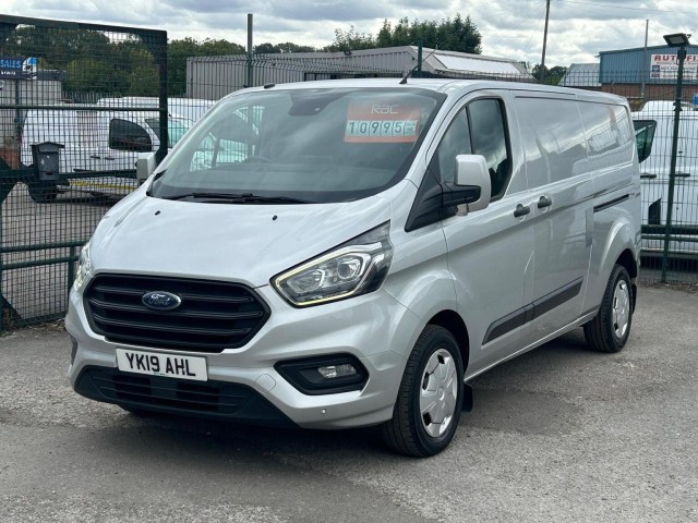 FORD TRANSIT CUSTOM 2.0 340 EcoBlue Trend L2 H1 Euro 6 5dr