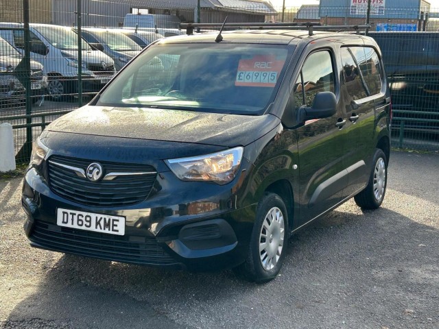 VAUXHALL COMBO 1.5 Turbo D 2000 Sportive L1 H1 Euro 6 (s/s) 4dr