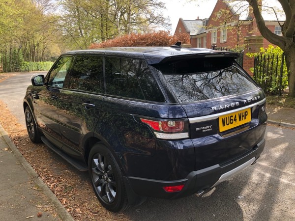 View LAND ROVER RANGE ROVER SDV6 306 CommandShift Auto Start-Stop HSE