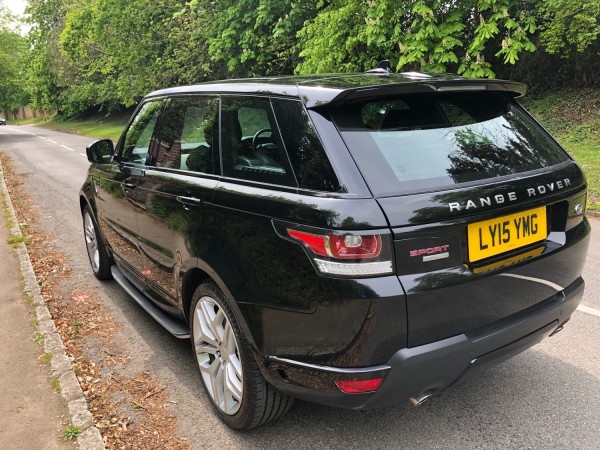 View LAND ROVER RANGE ROVER SDV8 CommandShift Auto Start-Stop Autobiography Dynamic