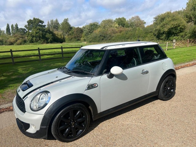 MINI HATCH 1.6 Cooper D London 2012 Euro 5 (s/s) 3dr