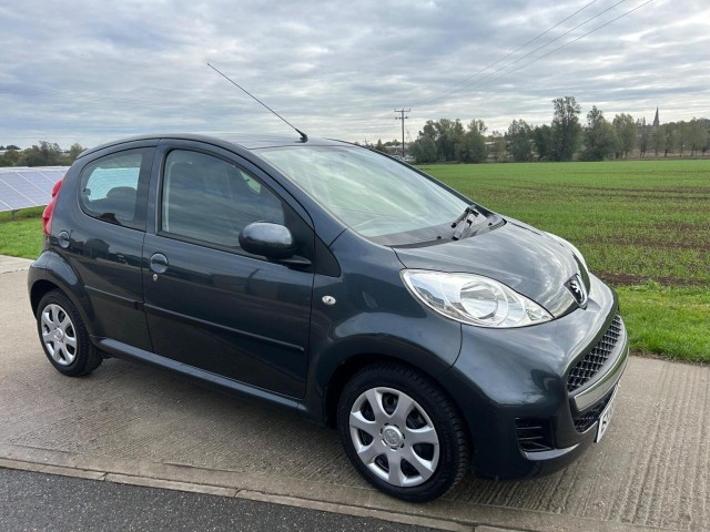 PEUGEOT 107 1.0 12V Urban 2 Tronic Euro 4 5dr