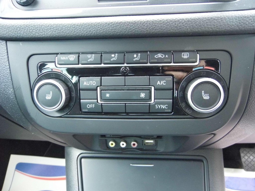 VOLKSWAGEN TIGUAN 1.4 TSI Tech SE 2 WD Automatic Euro 5 2012