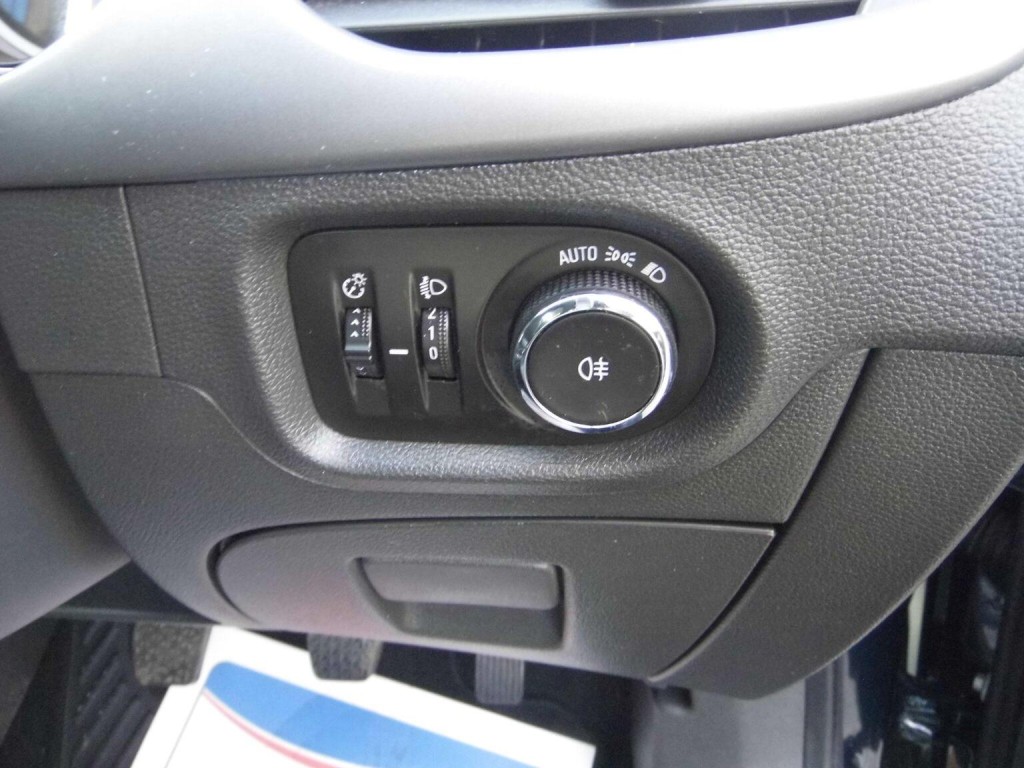 VAUXHALL ASTRA 1.4i Turbo Design Euro 6 5dr 2016