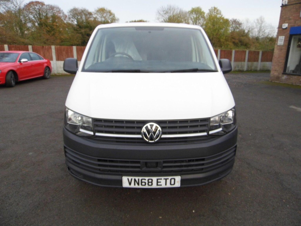 View VOLKSWAGEN TRANSPORTER 2.0 TDI T28 BlueMotion Tech Startline FWD SWB Euro 6 (s/s) 5dr