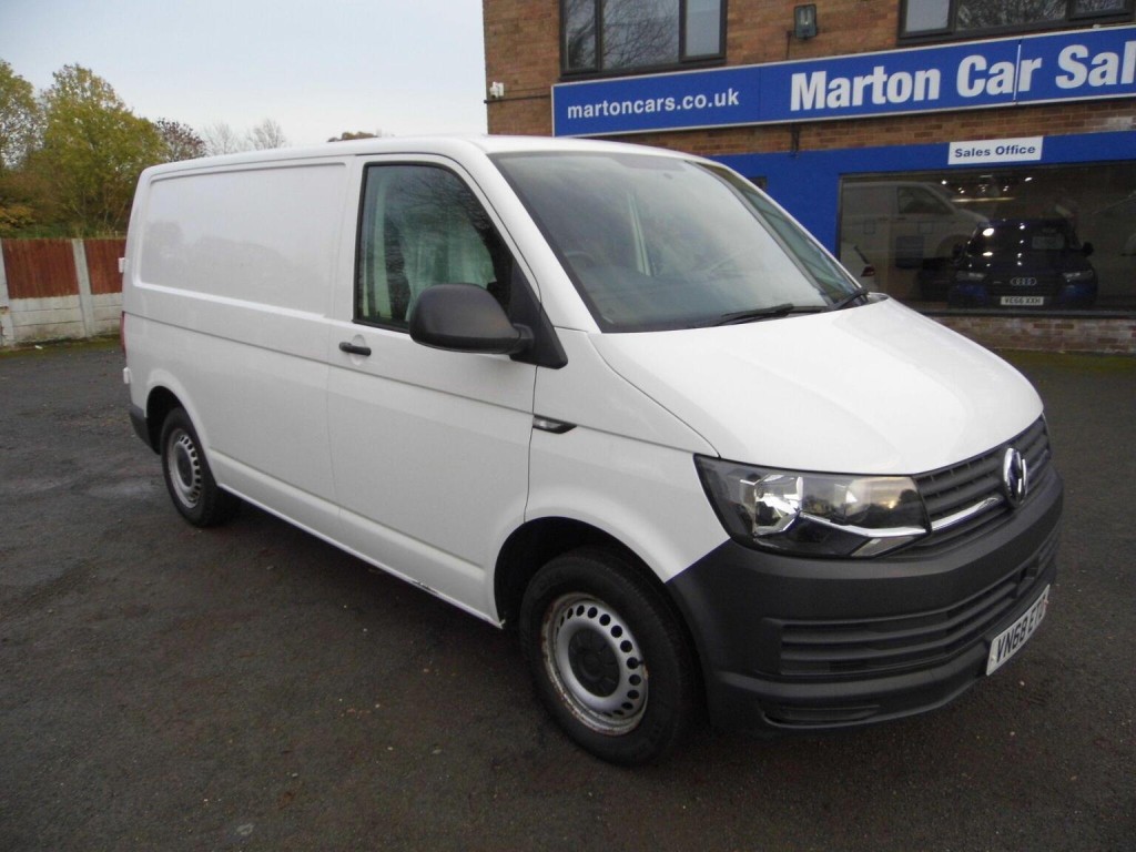 View VOLKSWAGEN TRANSPORTER 2.0 TDI T28 BlueMotion Tech Startline FWD SWB Euro 6 (s/s) 5dr