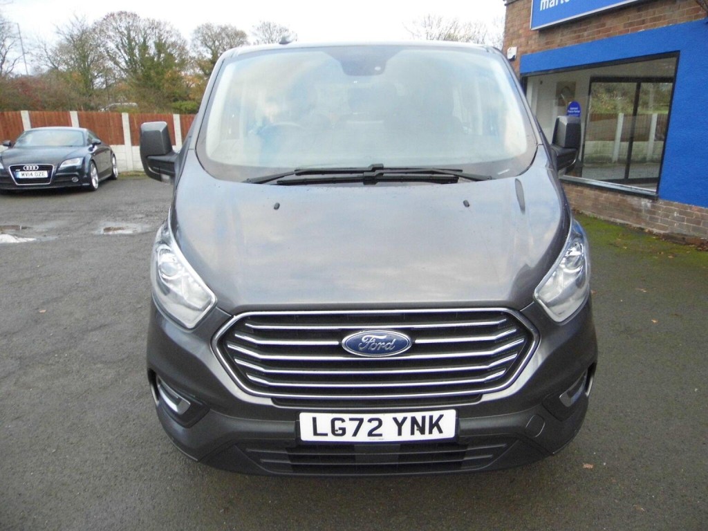 View FORD TOURNEO CUSTOM 2.0 320 EcoBlue MHEV Titanium L2 Euro 6 (s/s) 5dr