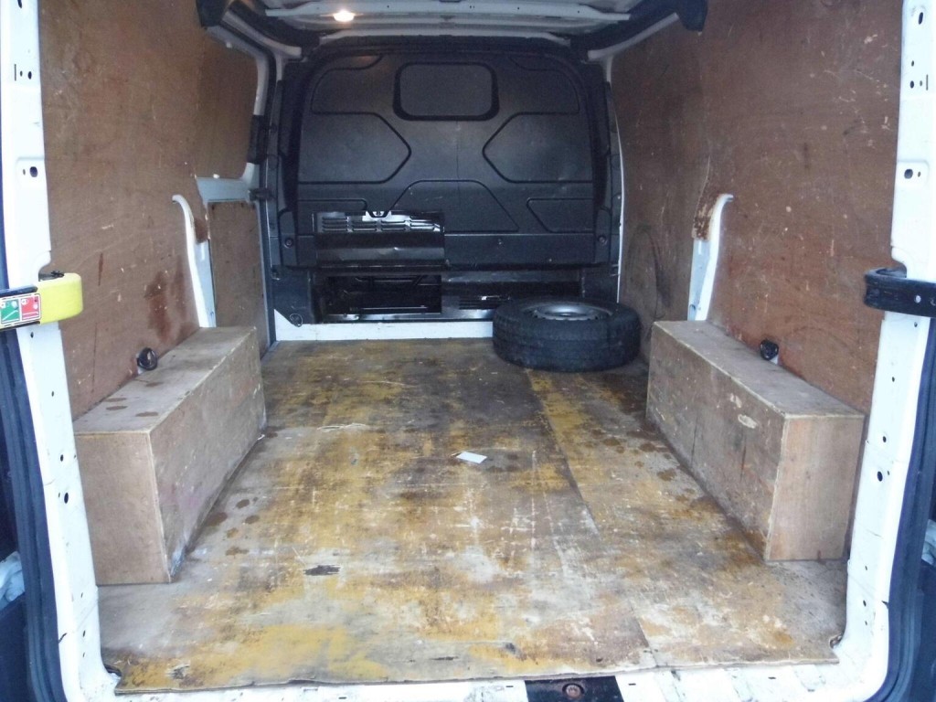 FORD TRANSIT CUSTOM 2.0 TDCi 290 L1 H1 5dr 2018