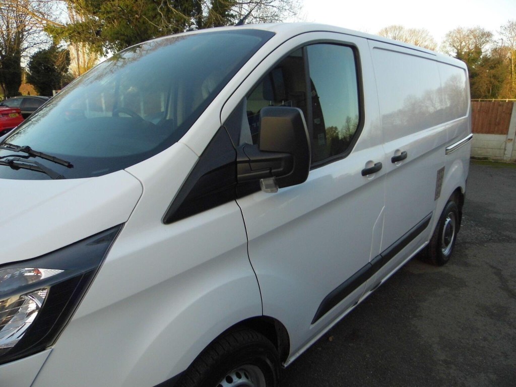 FORD TRANSIT CUSTOM 2.0 TDCi 290 L1 H1 5dr 2018