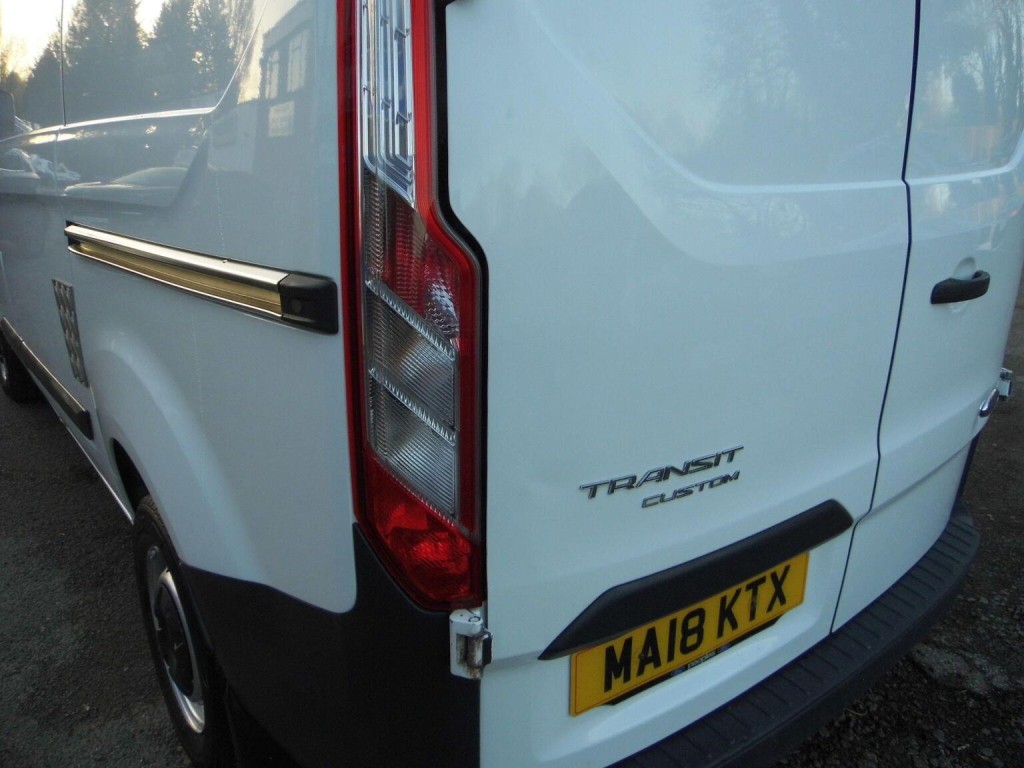FORD TRANSIT CUSTOM 2.0 TDCi 290 L1 H1 5dr 2018