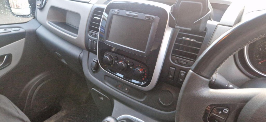 RENAULT TRAFIC 1.6 dCi ENERGY 29 Sport Nav LWB Standard Roof Euro 6 (s/s) 5dr 2019