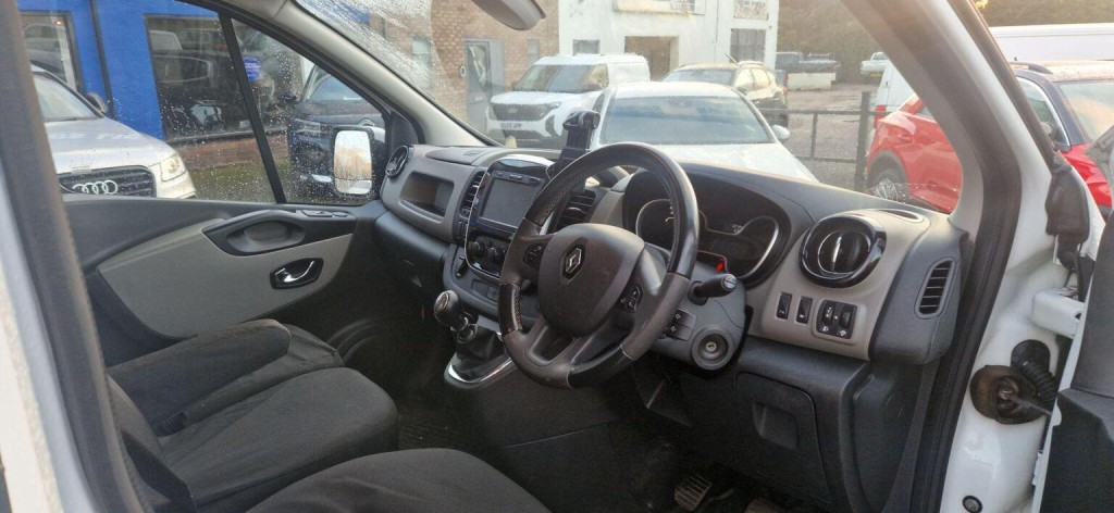 RENAULT TRAFIC 1.6 dCi ENERGY 29 Sport Nav LWB Standard Roof Euro 6 (s/s) 5dr 2019