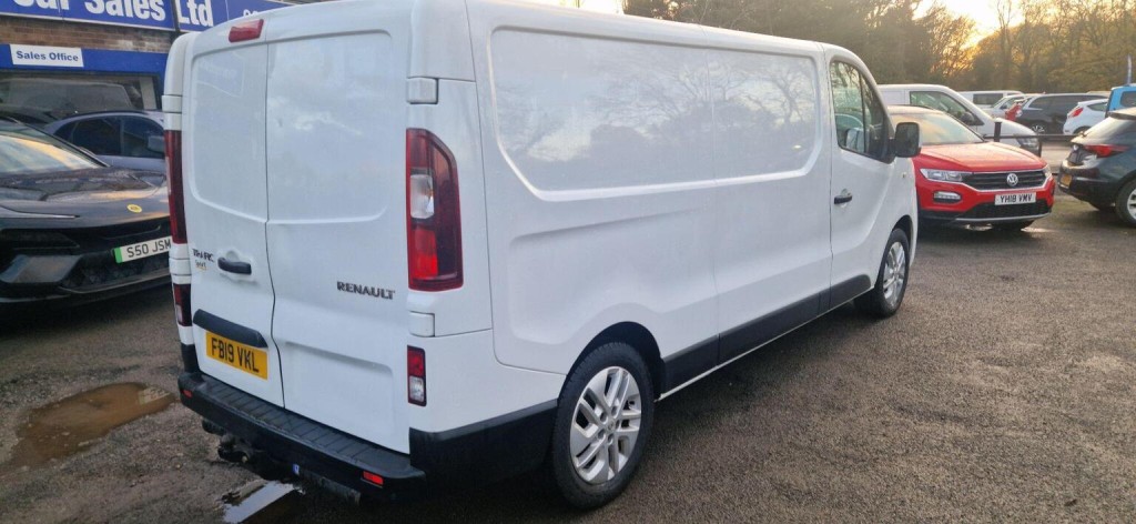RENAULT TRAFIC 1.6 dCi ENERGY 29 Sport Nav LWB Standard Roof Euro 6 (s/s) 5dr 2019