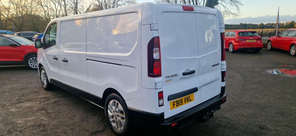 RENAULT TRAFIC 1.6 dCi ENERGY 29 Sport Nav LWB Standard Roof Euro 6 (s/s) 5dr 2019