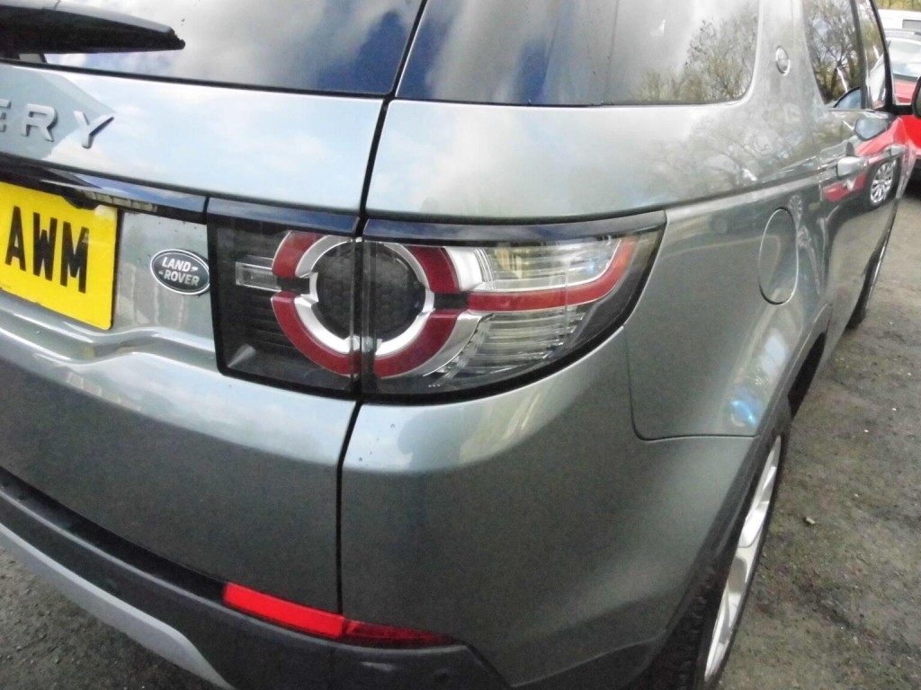 LAND ROVER DISCOVERY SPORT 2.0 TD4 HSE Auto 4WD Euro 6 (s/s) 5dr 2015