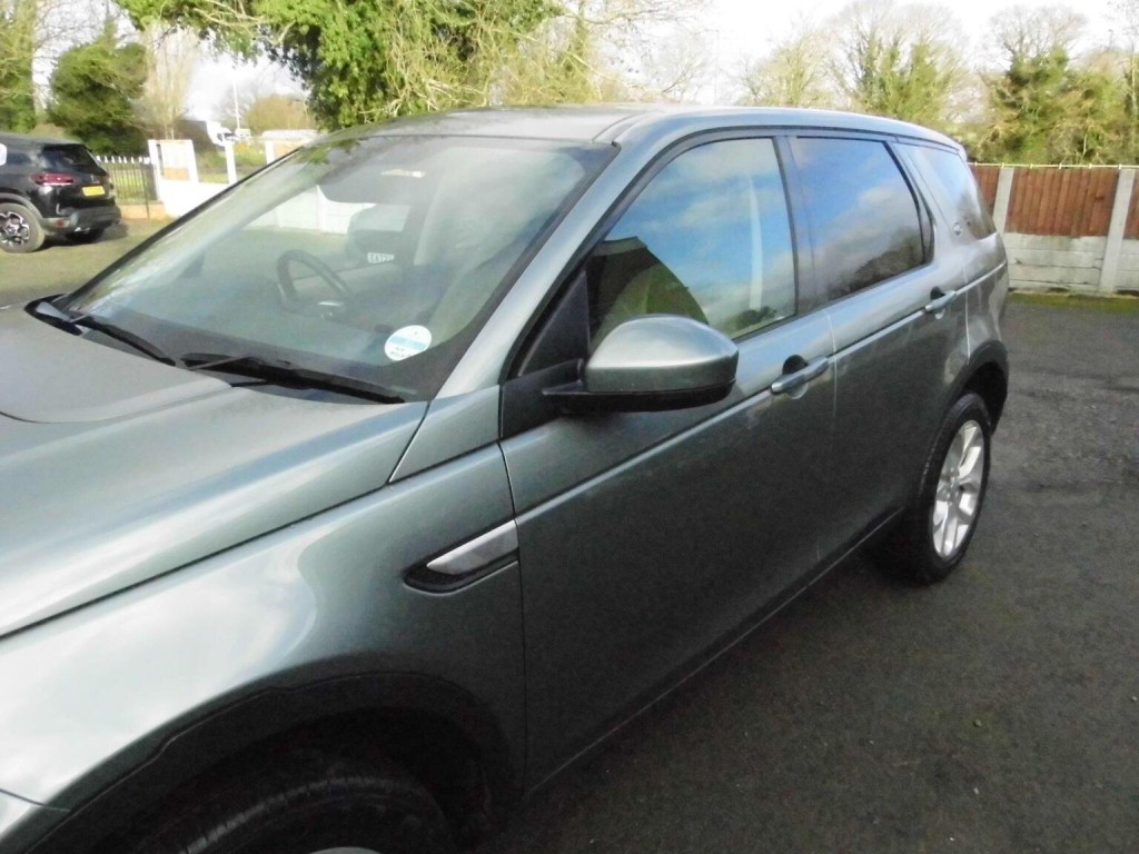 LAND ROVER DISCOVERY SPORT 2.0 TD4 HSE Auto 4WD Euro 6 (s/s) 5dr 2015
