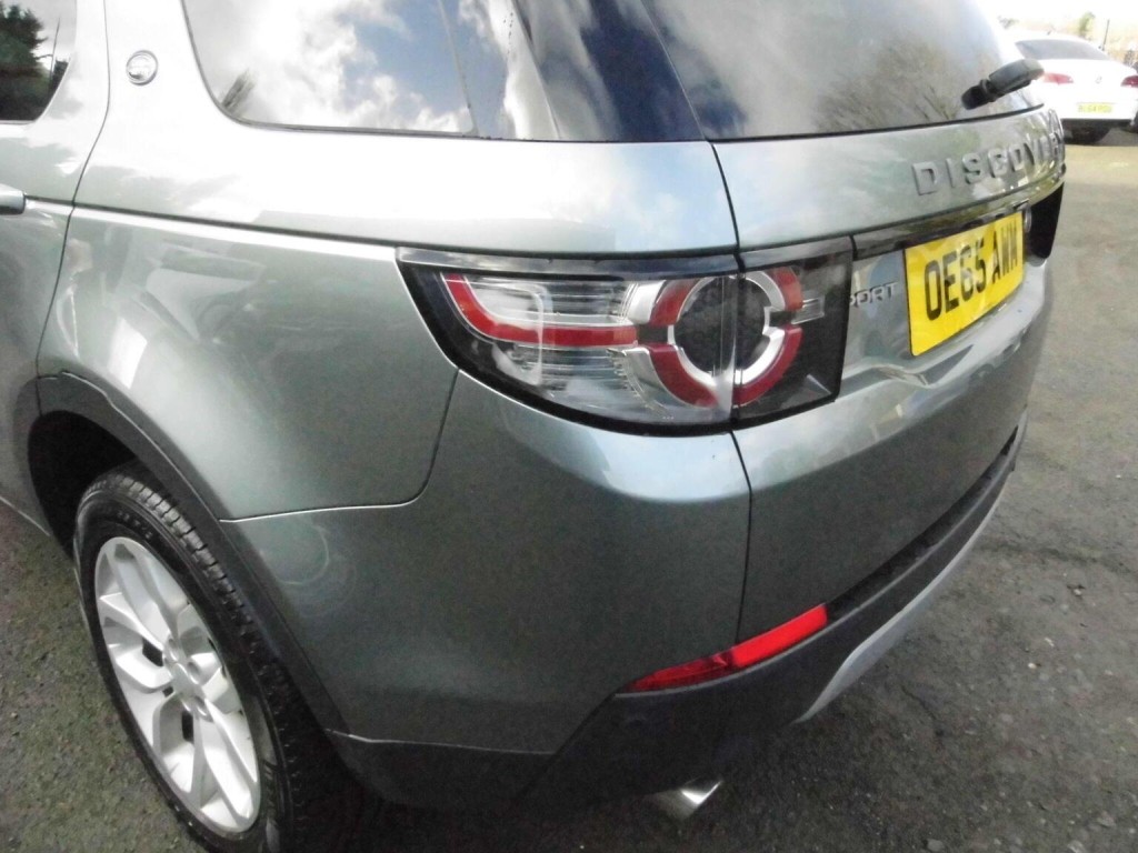 LAND ROVER DISCOVERY SPORT 2.0 TD4 HSE Auto 4WD Euro 6 (s/s) 5dr 2015