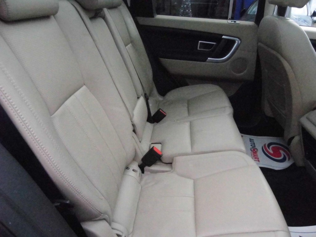 LAND ROVER DISCOVERY SPORT 2.0 TD4 HSE Auto 4WD Euro 6 (s/s) 5dr 2015