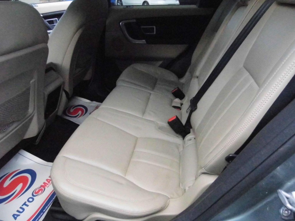 LAND ROVER DISCOVERY SPORT 2.0 TD4 HSE Auto 4WD Euro 6 (s/s) 5dr 2015