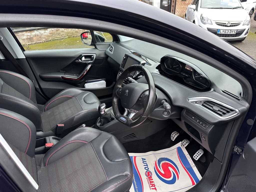 PEUGEOT 208 1.2 PureTech GT Line Euro 6 (s/s) 5dr 2015