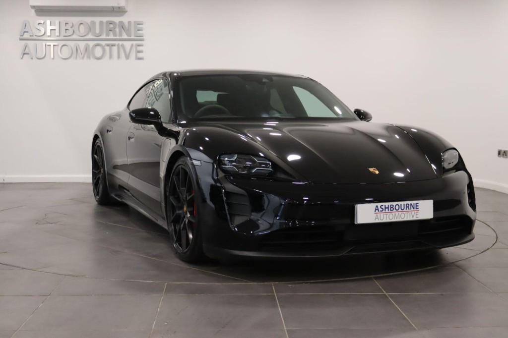 PORSCHE TAYCAN Performance Plus 93.4kWh GTS 2023