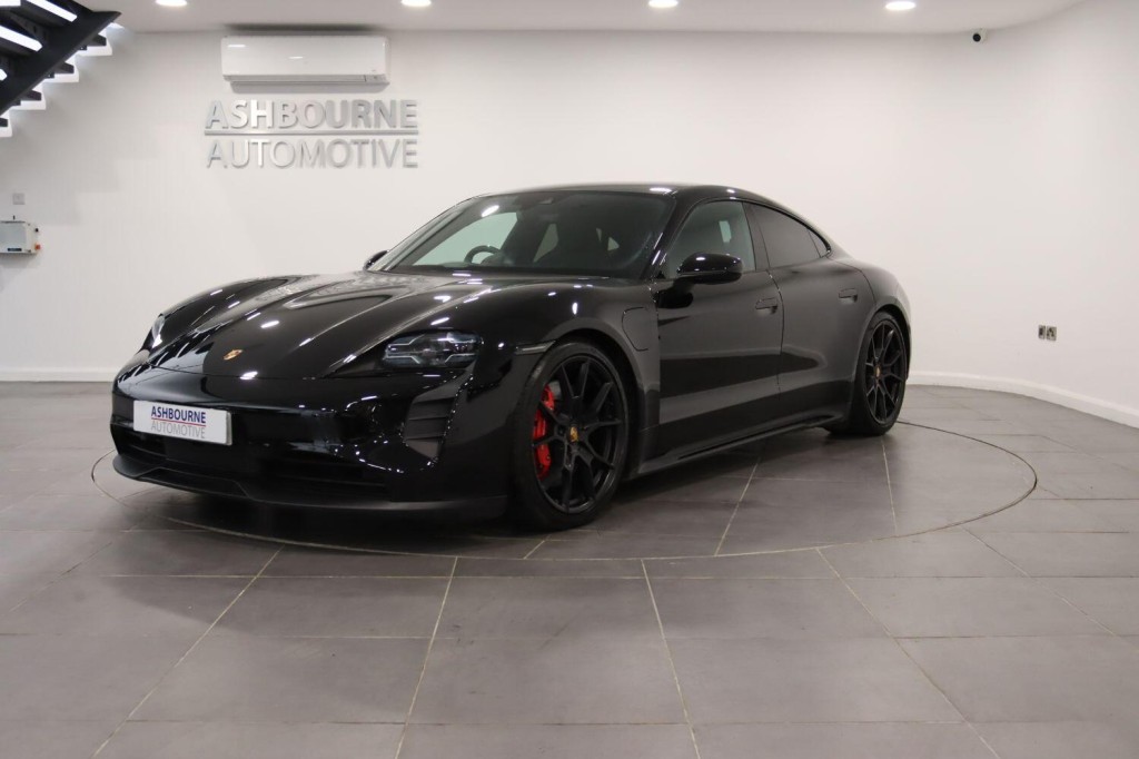 PORSCHE TAYCAN Performance Plus 93.4kWh GTS 2023