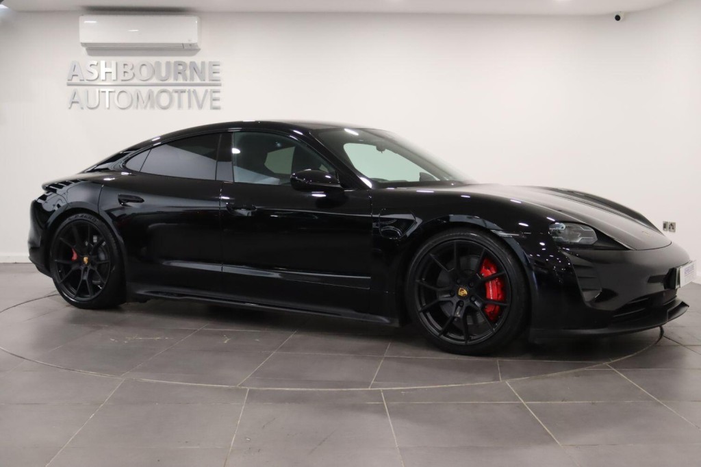 PORSCHE TAYCAN Performance Plus 93.4kWh GTS 2023