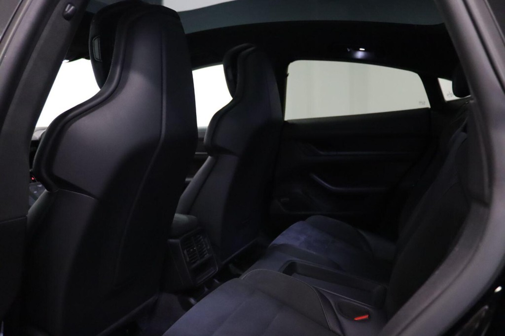 PORSCHE TAYCAN Performance Plus 93.4kWh GTS 2023