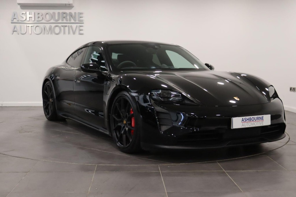 PORSCHE TAYCAN Performance Plus 93.4kWh GTS 2023