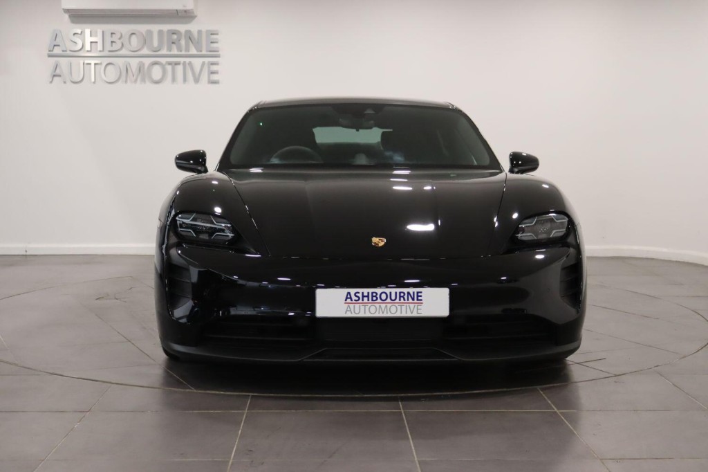 PORSCHE TAYCAN Performance Plus 93.4kWh GTS 2023