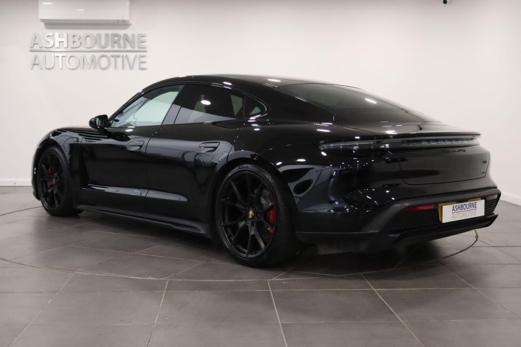 PORSCHE TAYCAN Performance Plus 93.4kWh GTS 2023