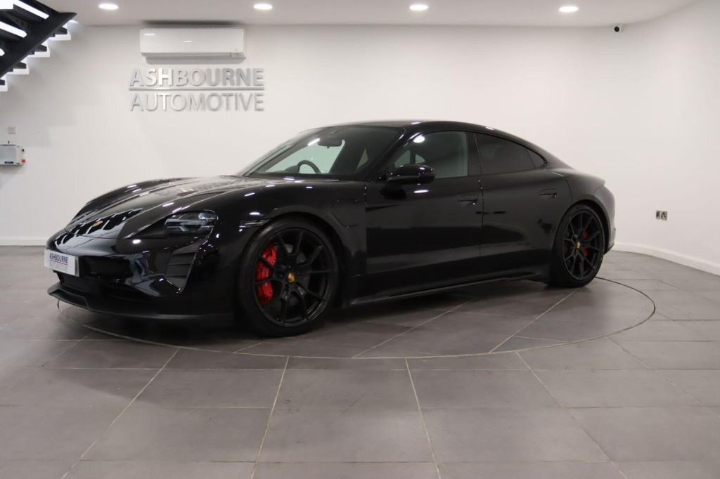 PORSCHE TAYCAN Performance Plus 93.4kWh GTS 2023